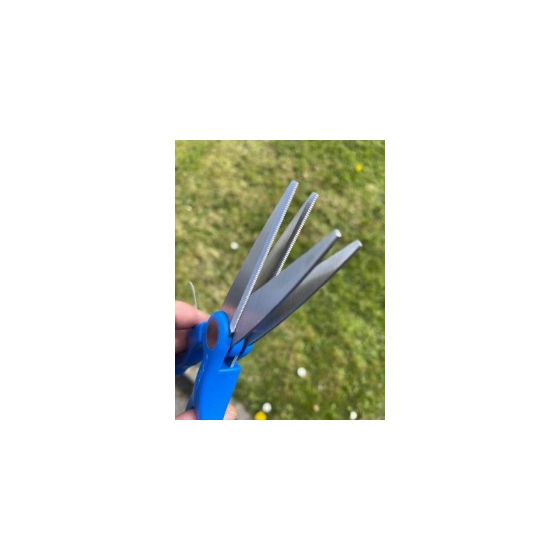 Ciseaux à Esches Garbolino - Pour Couper Les Vers Et Appâts De Pêche